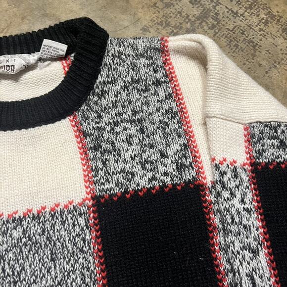 Vintage 90s Country Suburbans Black Pattern Acrylic Sweater - Picture 2 of 3